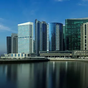 Radisson Blu Hotel, Waterfront Otel